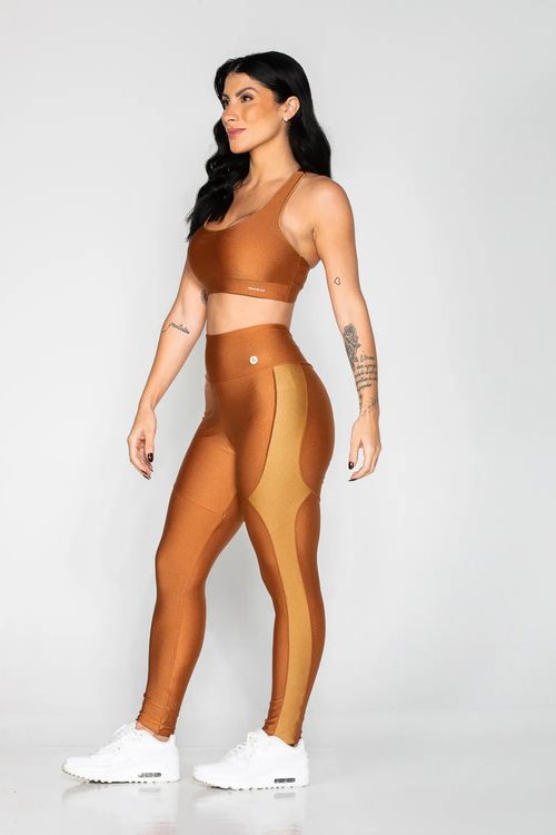 Conjunto poliamida canela com detalhe areia