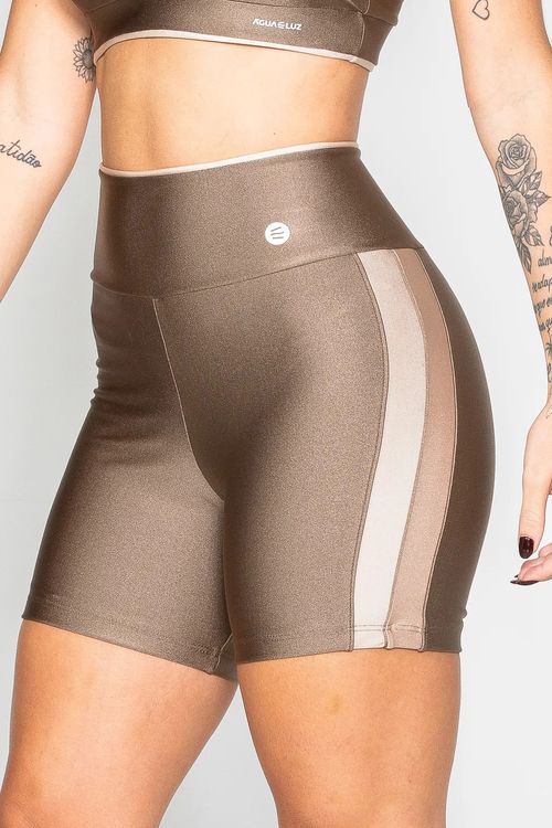 Short poliamida castanho com detalhe base e nude