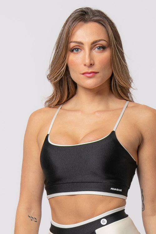 Top camiseta poliamida preto com detalhe off white feminino