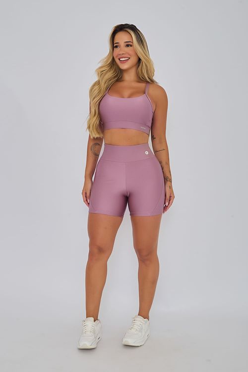 Conjunto de short poliamida roxo atemporal com top de alça média