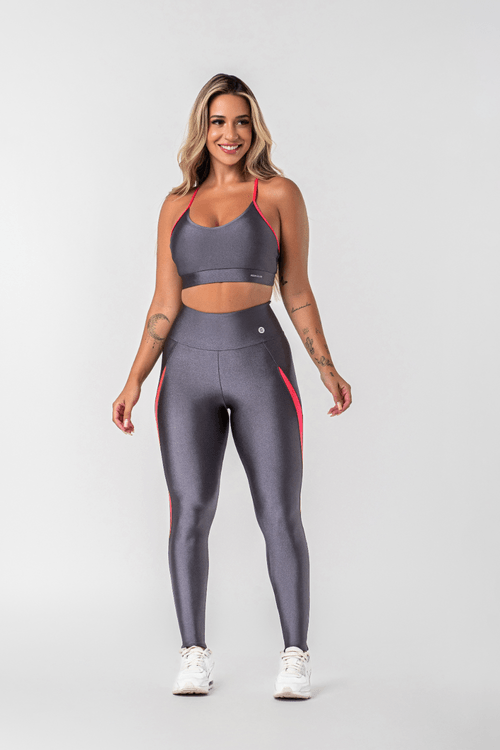 Conjunto poliamida cinza titânio com detalhe rosa neon feminino