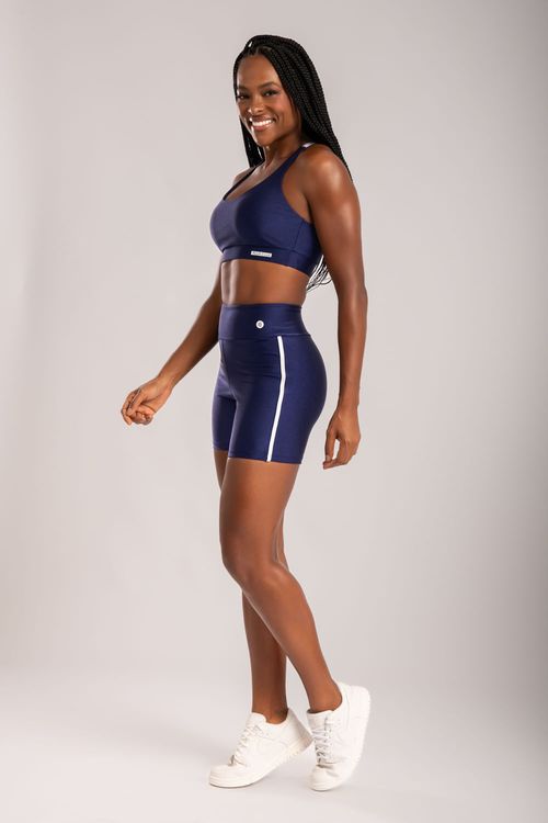 Conjunto de short poliamida azul marinho com detalhe de elástico