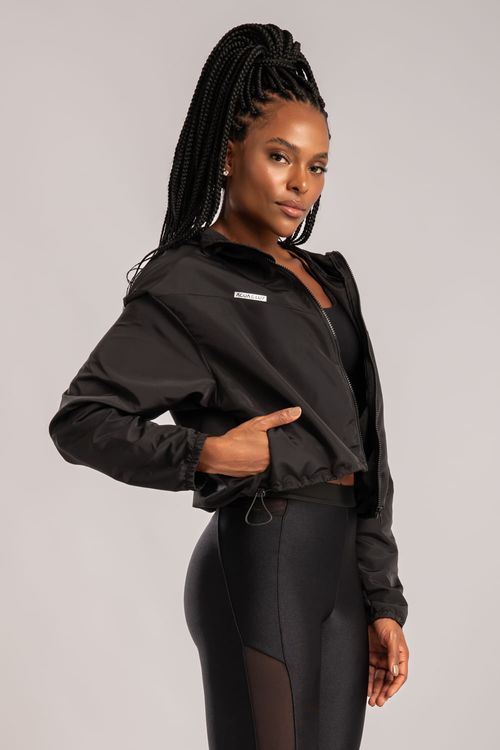Casaco corta vento com capuz feminino preto
